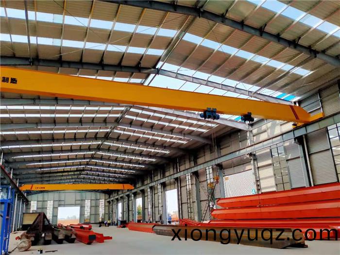 單樑(liang)起(qi)重(zhong)機(ji)