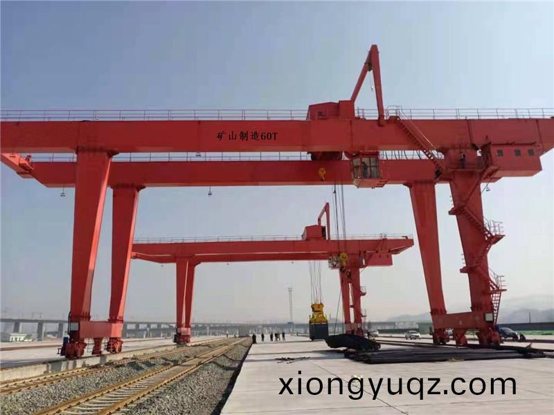 集裝(zhuang)箱門弔(diao)