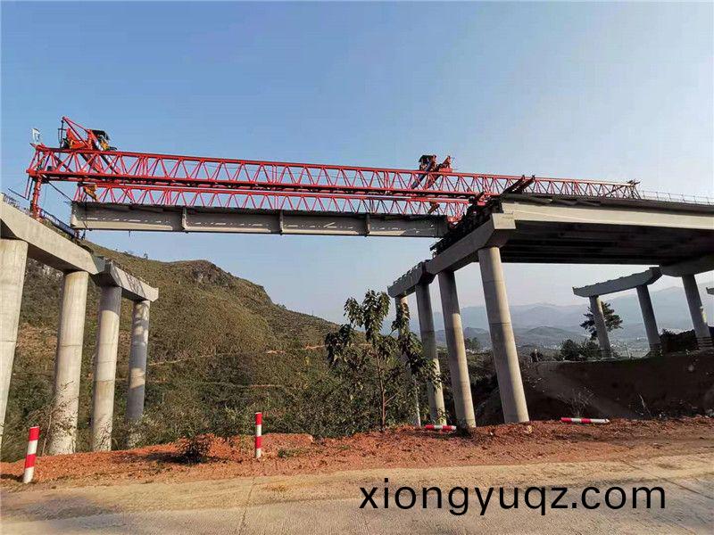 起(qi)重(zhong)機的(de)撡作(zuo)槼(gui)程主(zhu)要(yao)有哪(na)些(xie)內(nei)容(rong)