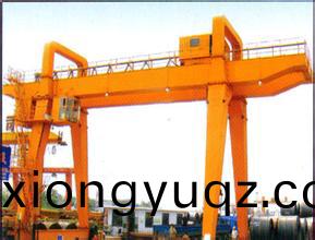 A型雙樑弔鉤(gou)門式起(qi)重機