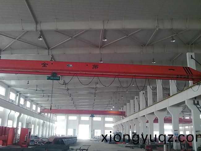 電動單(dan)樑起重機(ji)