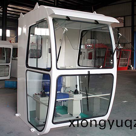 雙(shuang)樑(liang)司機室