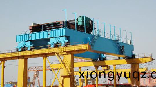 雙(shuang)樑起重(zhong)機 